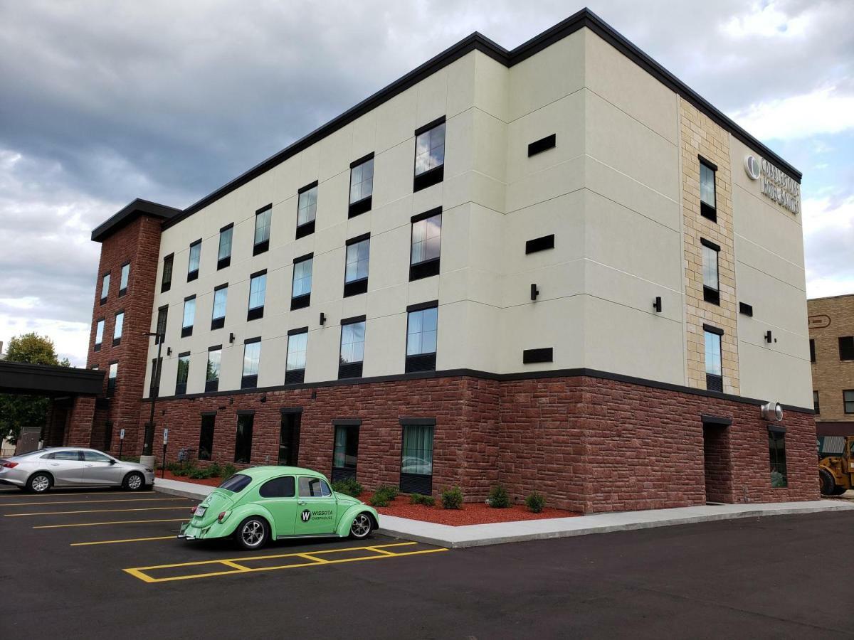 Cobblestone & - Hotel Janesville