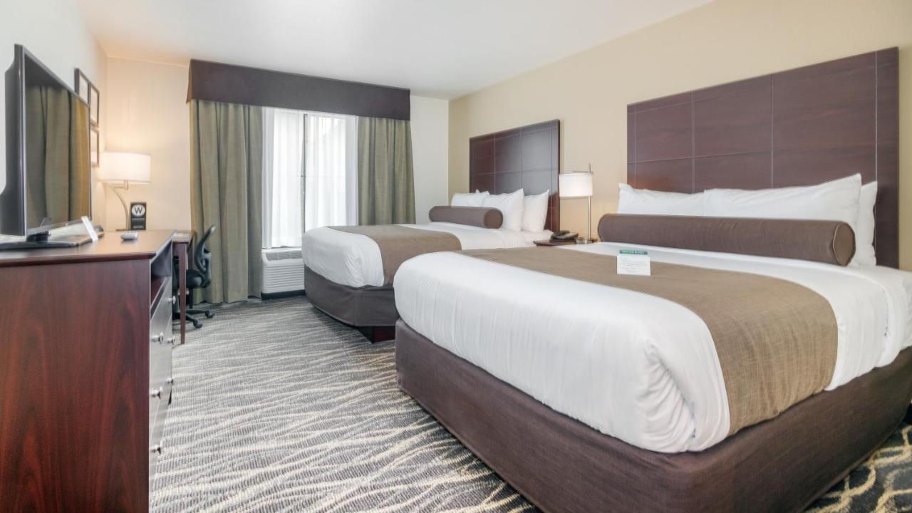 Hotel Cobblestone & - 2*